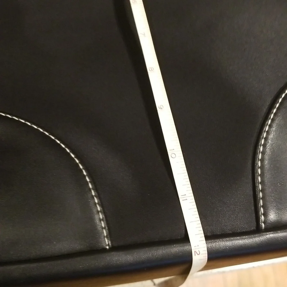 Computer tote w/ many storage area padded for computer